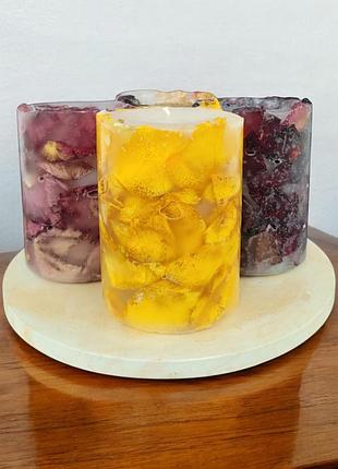 Набор ароматических свечей "розовый сад" на подставке, с ароматом тюльпан