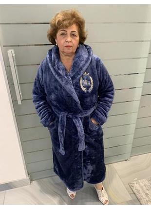 Жіночий махровий халат,розміри 
л(46-48)
хл(48-50)
2хл(50-52)
3хл (52-54)