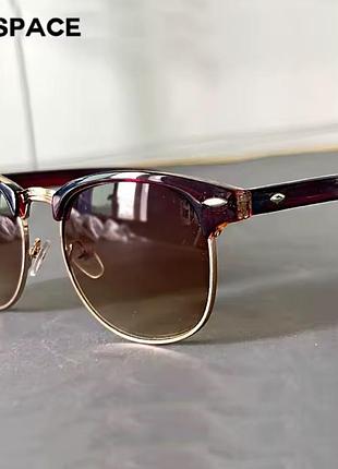 Жіночі сонцезахисні поляризаційні окуляри brown без чохла / женские солнцезащитные очки коричневие стёкла