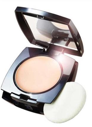Компактная матированная крем-пудра для лица avon true 235p пряженное молоко, 9g