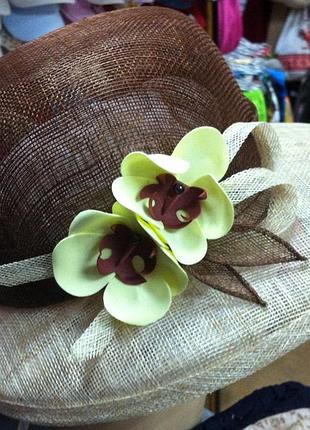 Жіночий капелюх на літо з натуральної соломки сінамій