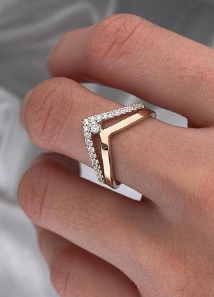 Серебряное кольцо с золотом и фианитами