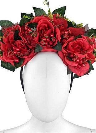 Веночек на голову фрида кало из красных роз