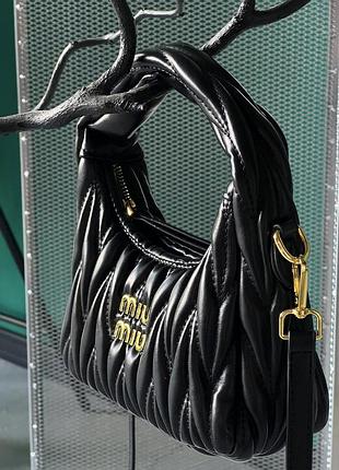 Городская кожаная сумочка багет miu miu брендовая женская багетная из кожи миу миу сумка для девушки через плечо