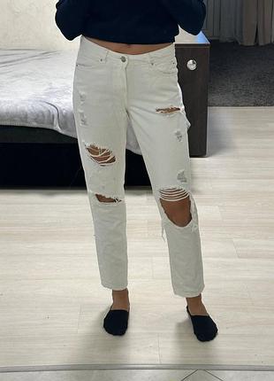 Джинси білі мом прямі порвані