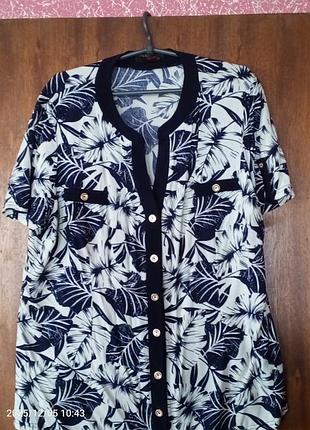 Блузка в ідеальному стані