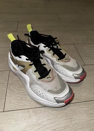Кросівки puma жіночі  39