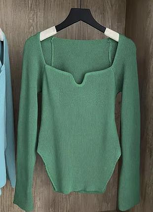 Кофта светр з вирізом, в двох кольорах