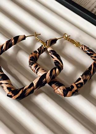 Серьги бижутерия ромбы леопардовые