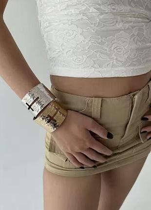 Широкий браслет манжет в сріблі з фактурою та вирізом хрест