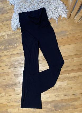 Комфортні жіночі спортивні чорні штани h&m з високим еластичним поясом і прямим розкльошеним кроєм. м’які та універсальні.