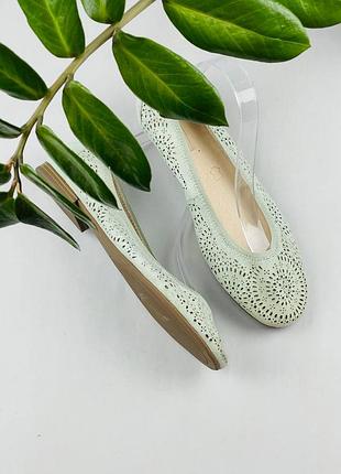 Європа🇪🇺caprise. фірмові замшеві туфлі