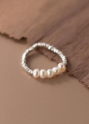 Кольцо серебряное на резинке с брусочками серебра и жемчуга, серебро 925 пробы, цена за 1 шт, размер 17-20 перлина