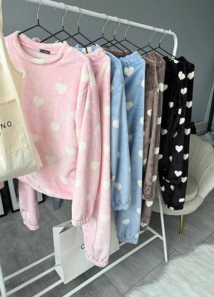 Піжама з сердечками