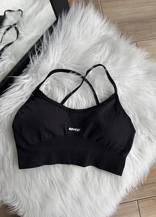 Спортивный топ bo+tee