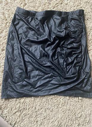 Спідниця з драпіруванням під шкіру shein