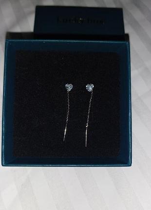 Очень милые серьги сердечки s925., выглядят очень волшебно)