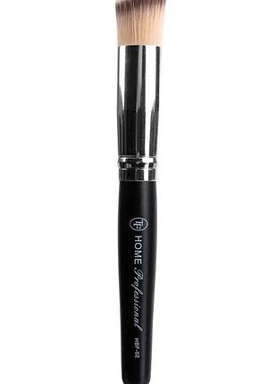 Кисточка для нанесения тональной основы триумф cosmetics home professional hbf-02