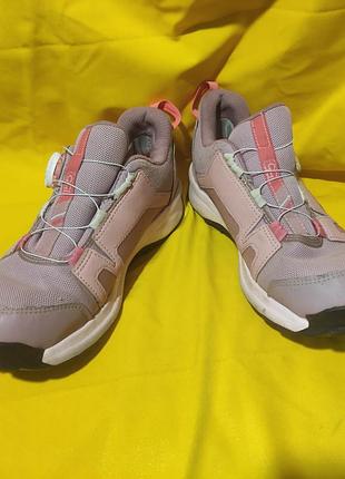 Женские кроссовки adidas terrex