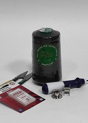 Нитки швейные универсальные 100% полиэстер 40/2 peri 4000 ярдов черные bk (6600)