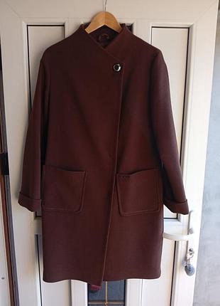 Женское пальто турецкий кашемир
шоколадного цвета размер 48
