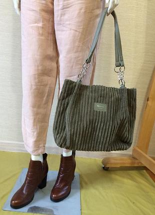 Сумка  средняя вместительная  цвет оливковый
