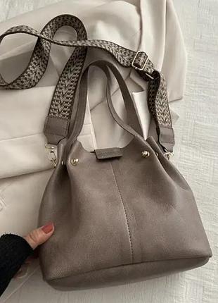 Женская кожаная сумка на широком ремне fashion | 7261-2