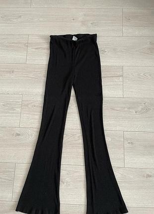 Штани чорні кльош h&m рубчик
