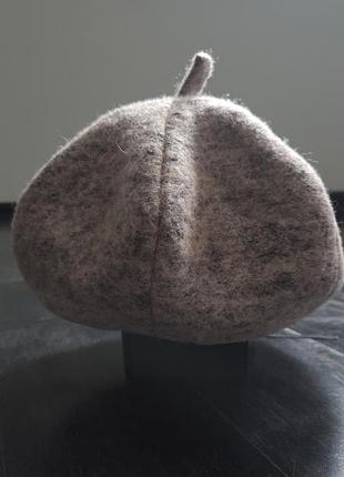 Берет женский vovk