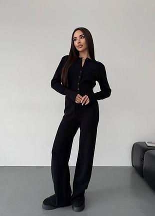 Трикотажный повседневный костюм с кардиганом на пуговицах с широкими брюками