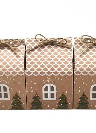 Подарункові коробочки новорічні 50 штук