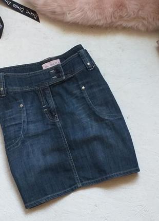 Стильна джинсова спідниця міні з кишенями від neхt