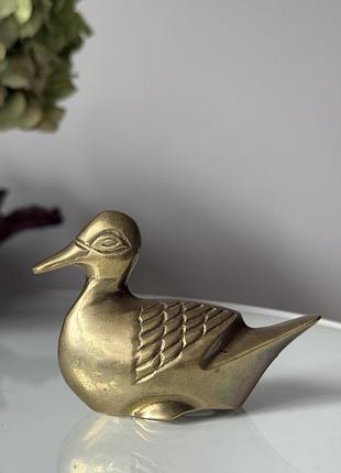 Винтажная латунная утка. декор для дома