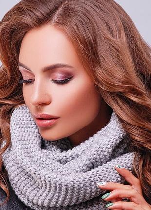 Снуд великої об'ємної в'язки кольору в асортименті