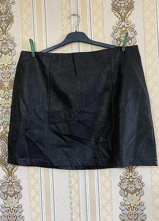 Спідниця кожзам, чорна міні юбка батал