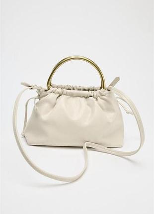 Бежева сумочка zara
