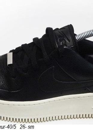 Кроссовки модні кросівки nike