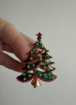 Металева брошка новорічна ялинка з дзвіночком