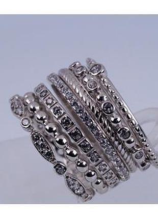 Кольцо серебряное "неделька" с фианитами 925 пробы.