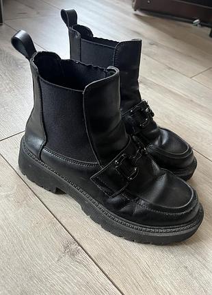 Черевики шкіряні челсі дитячі 37р 23,5см устілка