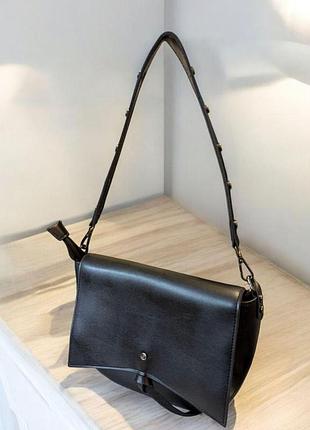 Сумка женская через плечо на плечо кросс-боди с клапаном 27х23х8 см с ручкой черная черновцы