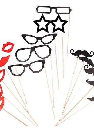 Фотобутафорія для свята губи вуса окуляри 15 деталей one size чорно-червоний