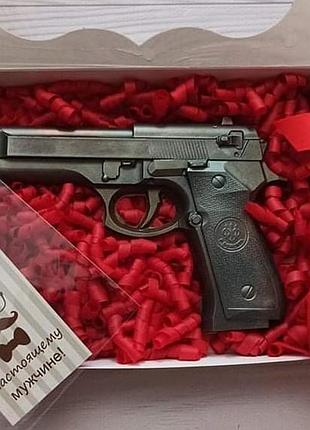 Шоколадний подарунковий набір чоловікові захиснику україни шоколад ручної роботи