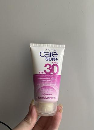 Сонцезахисний зволожувальний лосьйон для обличчя spf 30