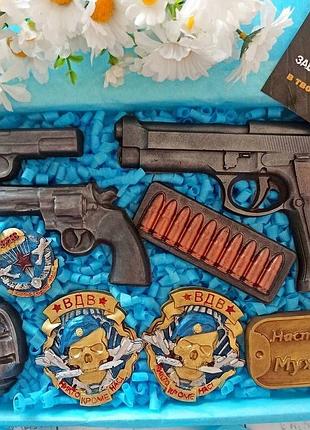 Шоколадний подарунковий набір чоловікові захиснику україни хлопчику шоколад ручної роботи