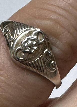 Винтажное советское серебряное кольцо 875 пробы. женские украшения ссср. 9,5