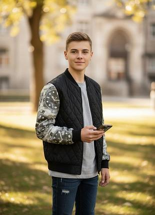 Бомбер толстовка без капюшона на молнии