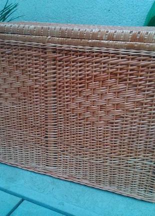 Ящик из лозы очень большой