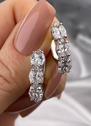 Срібні жіночі сережки з фіанітами