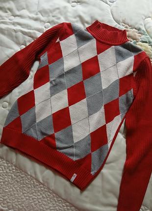 Свитер актуальный орнамент аргайл